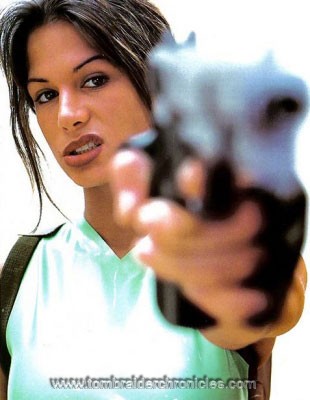 karen lancaume lara croft