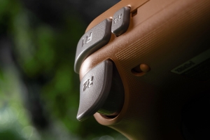 8BitDo Tomb Raider 30th Anniversary Pro 3 Bluetooth GamePad