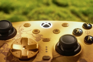 8BitDo Tomb Raider 30th Anniversary Ultimate 3 Controller Xbox