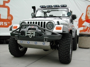 Lara Croft Tomb Raider The Cradle Of Life starring Angelina Jolia Rubicon Jeep Photos