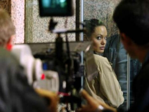 Lara Croft Tomb Raider The Cradle Of Life starring Angelina Jolia On Set Photos