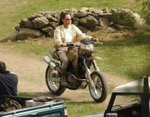 Lara Croft Tomb Raider The Cradle Of Life starring Angelina Jolia On Set Photos