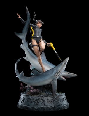 WETA Workshop Lara Croft Quest of Avalon Statue
