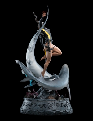 WETA Workshop Lara Croft Quest of Avalon Statue